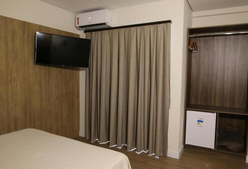 발코니 디럭스 룸, Ouro Minas Plaza