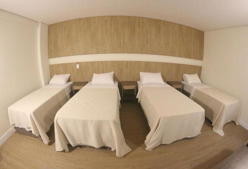 4인용 스탠다드 룸, Ouro Minas Plaza