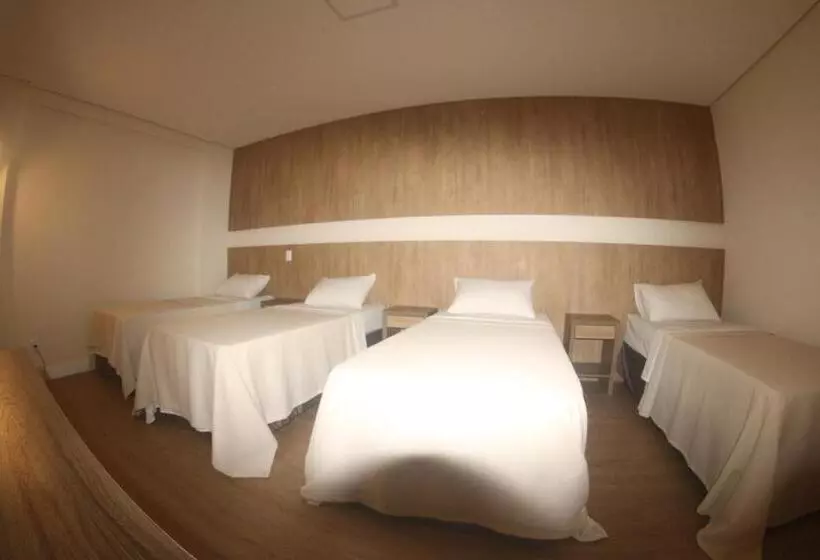 スタンダード４人部屋, Ouro Minas Plaza