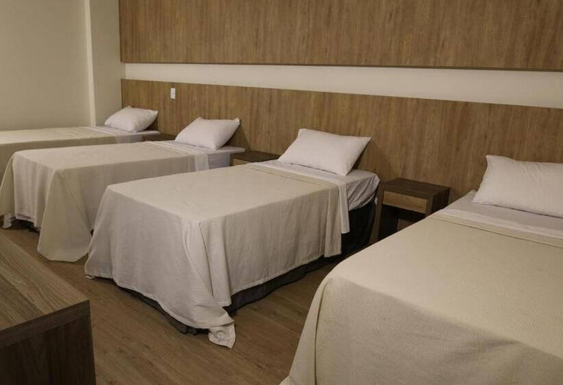 اتاق استاندارد چهار تخته, Ouro Minas Plaza