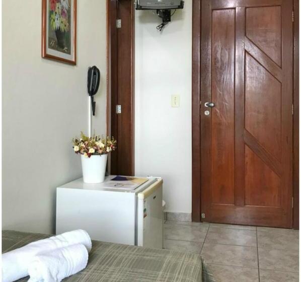 شقة غرفة واحدة, Portal Da Lua