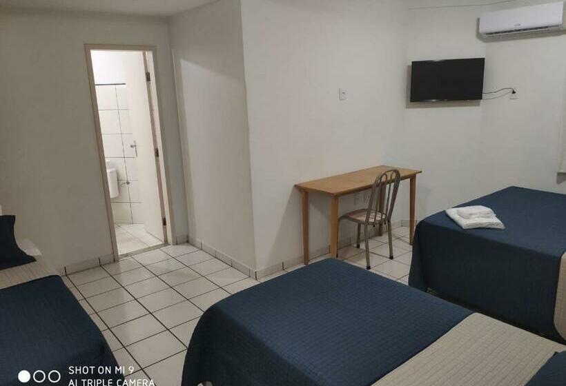 Habitació Quàdruple Estàndard, Rametta