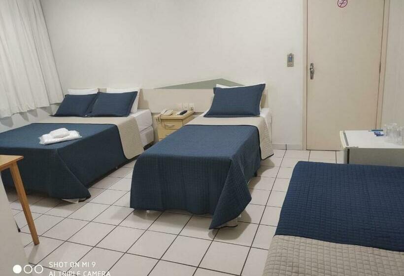 Habitació Quàdruple Estàndard, Rametta