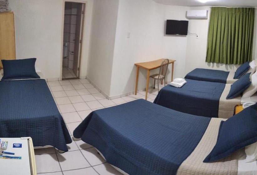 Habitació Quàdruple Estàndard, Rametta