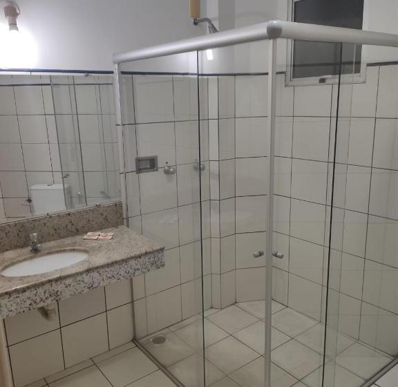 Family Room, Rametta