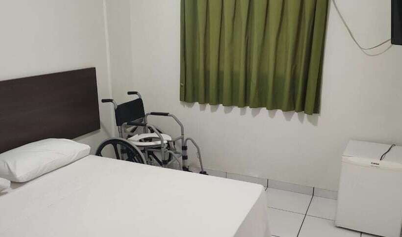 Habitació Estàndard, Rametta