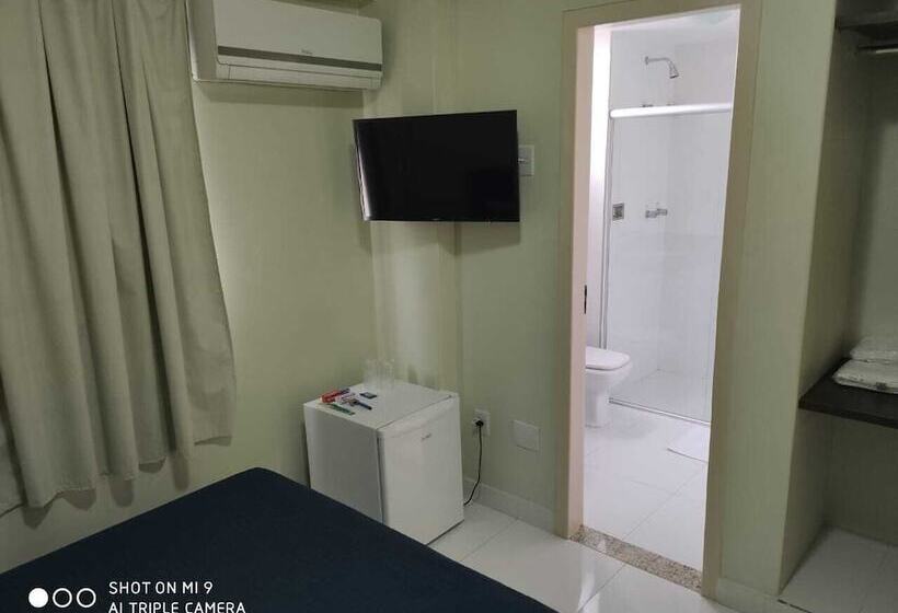 Habitació Triple Estàndard, Rametta