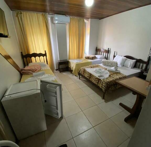 4인용 스탠다드 룸, Rota Do Mar Inn Itajaí Navegantes