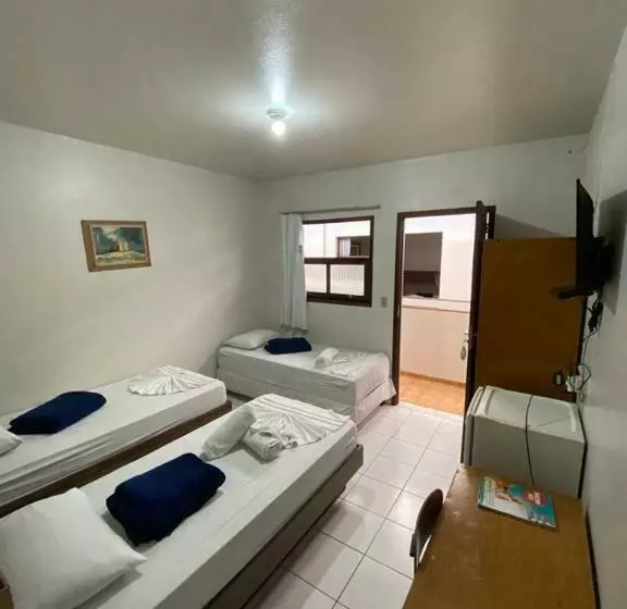 Standard Kolmen Hengen Huone, Rota Do Mar Inn Itajaí Navegantes