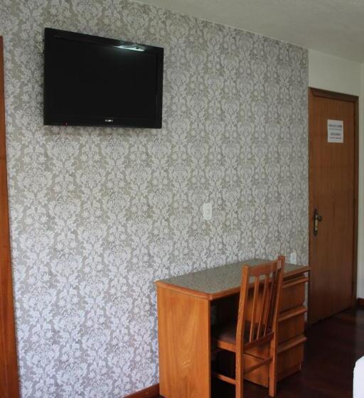 Quarto Familiar Superior, Somensi