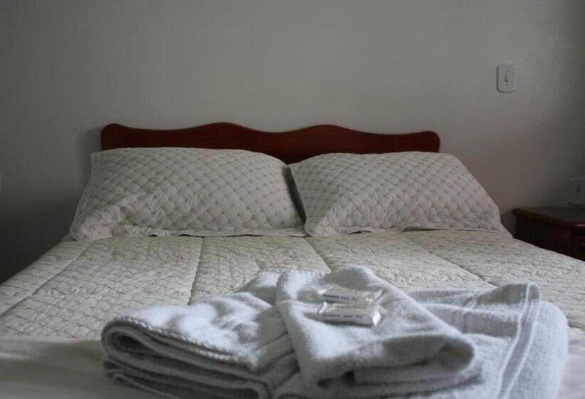 デラックストリプルルーム, Somensi