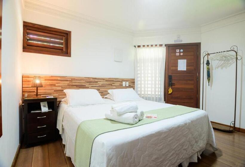 جناح ديلوكس, Vale Das Nuvens