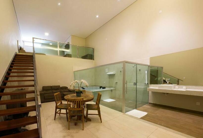 メゾネットスイート, Vila Verde