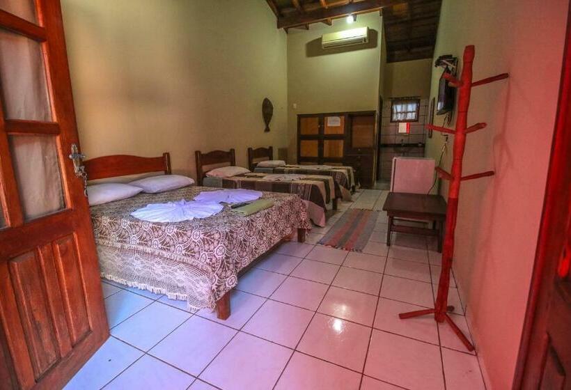 غرفة إقتصادية رباعية, Pousada Bonito Cama E Cafe