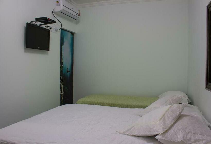 غرفة قياسية ثلاثية, Pousada Bonito Cama E Cafe