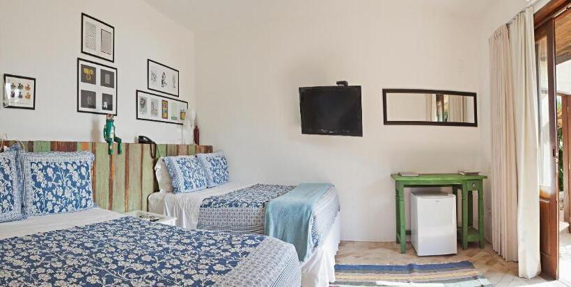 חדר סטנדרטי לשלושה עם נוף, Boutique Ananas