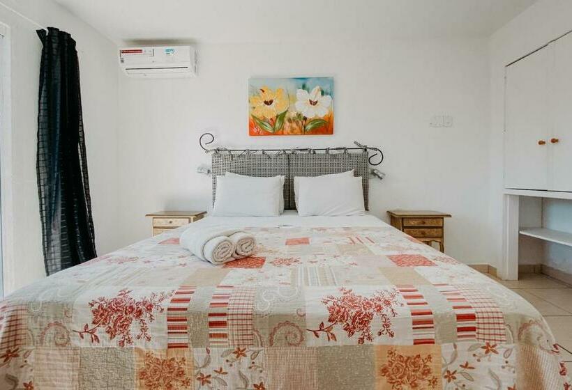 舒适型房间, Calador Buzios