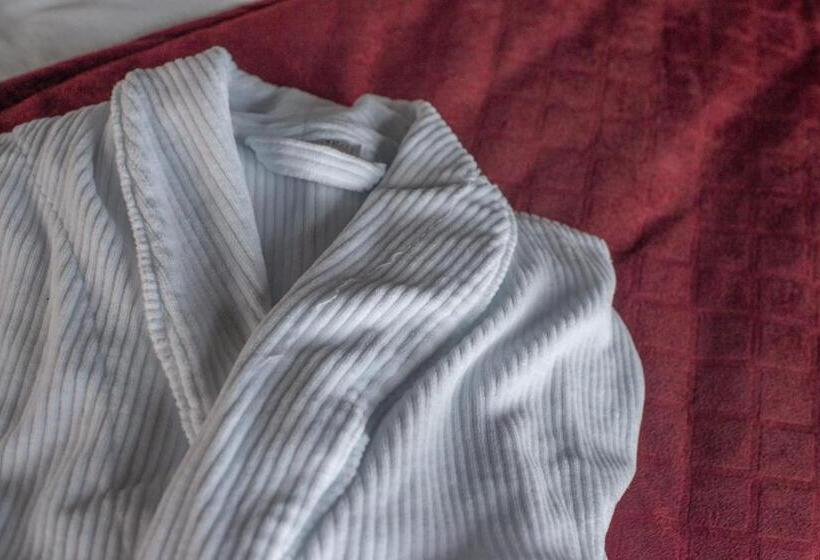 标准间带漩涡浴缸, Divisa Experience Resort