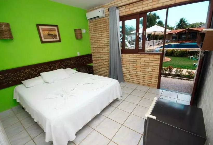 Deluxe Kolmen Hengen Huone, Pousada Coqueiro Verde