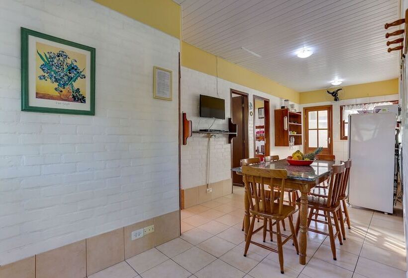 침실 1개 아파트, Lemuria Apart