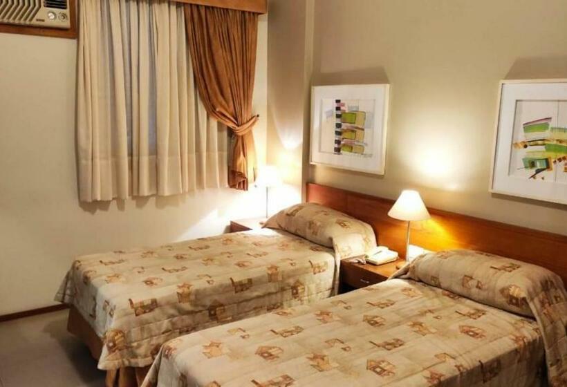 חדר דלוקס, Metrópolis