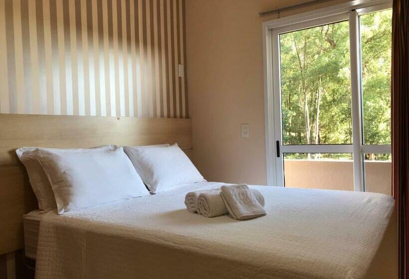 Номер Deluxe, Morada Del Este