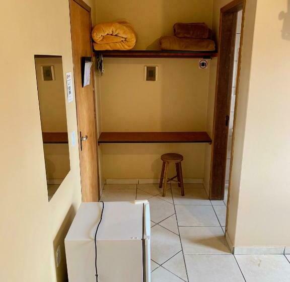 غرفة ديلوكس, Pontal