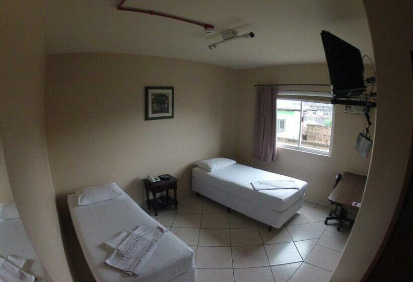 غرفة ديلوكس فردية, Pontal