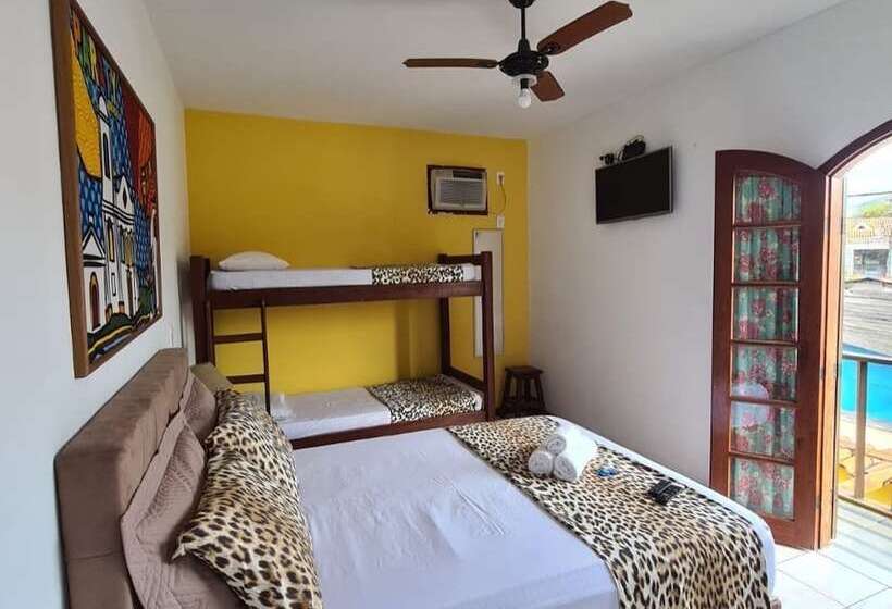 四人标准间, Pousada Alecrim Dourado