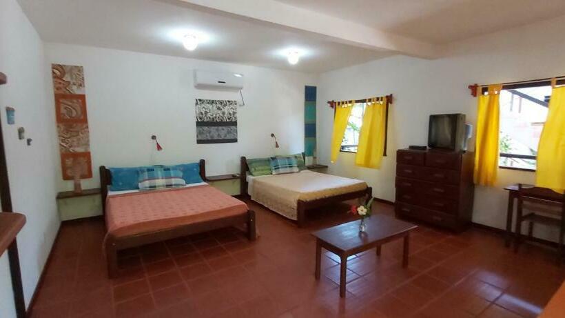 اتاق خانوادگی, Pousada Casa Da Edinha