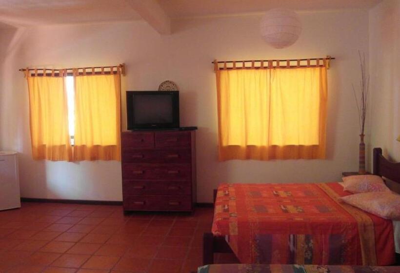 اتاق خانوادگی, Pousada Casa Da Edinha