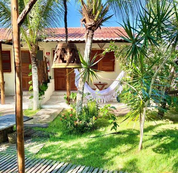 اتاق لوکس با بالکن, Pousada Da Renata