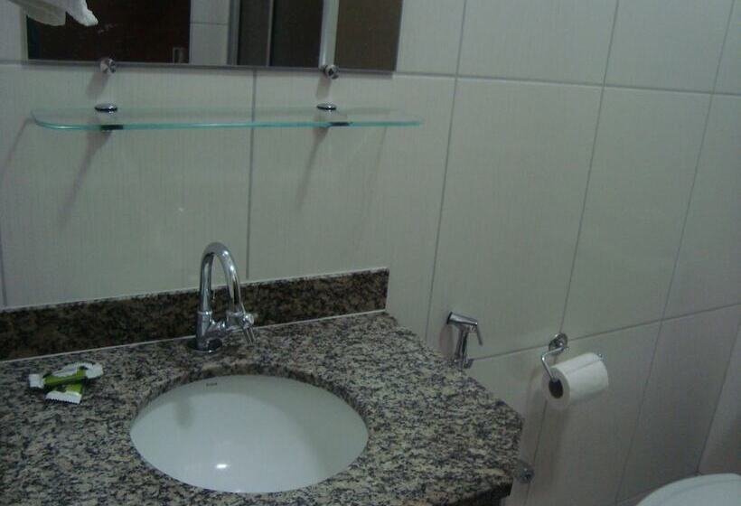 이코노미 룸, Pousada Renascença