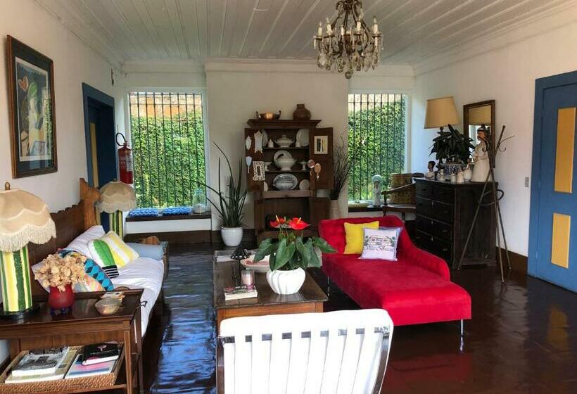 سوییت, Pousada Vila Brasil