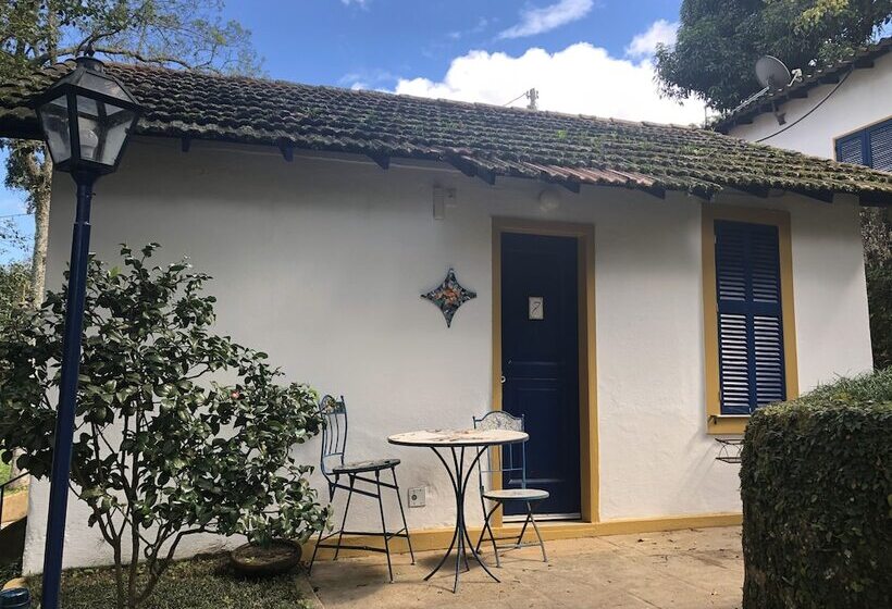 کلبه ییلاقی, Pousada Vila Brasil