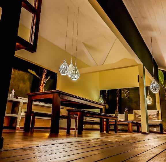 别墅: 1间卧室带游泳池, Recanto De Sophie