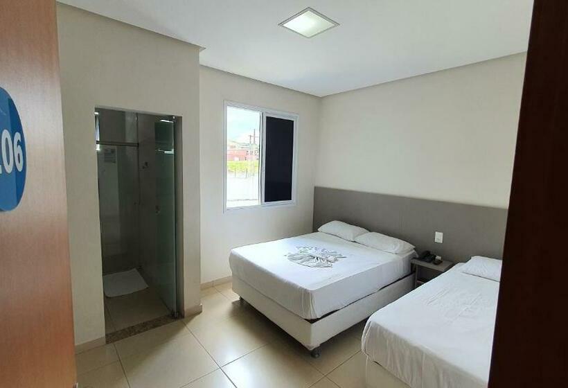Quarto Quádruplo Deluxe, Ribs