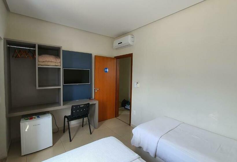 Quarto Triplo Deluxe, Ribs