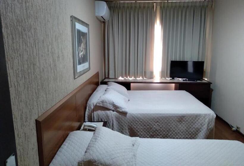 ファミリールーム, Santa Fé