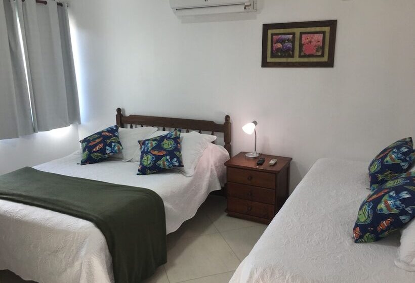 スタンダードトリプルルーム, Guest House Orquídea