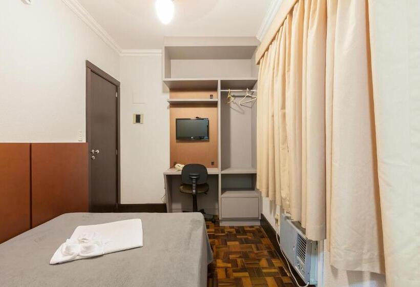 חדר סטנדרט, Tri Hotel Criciúma