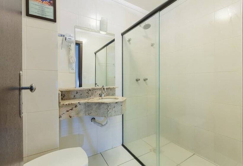 חדר דלוקס, Tri Hotel Criciúma