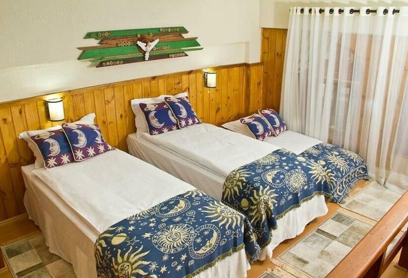 Habitació Triple Estàndard, Guida Residenza Pousada