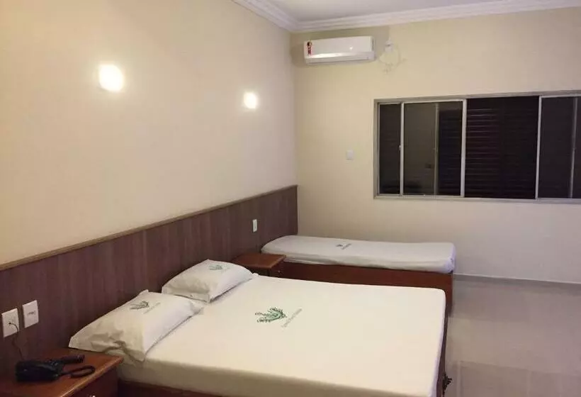 デラックスの4人部屋, Grand Hotel Taboao