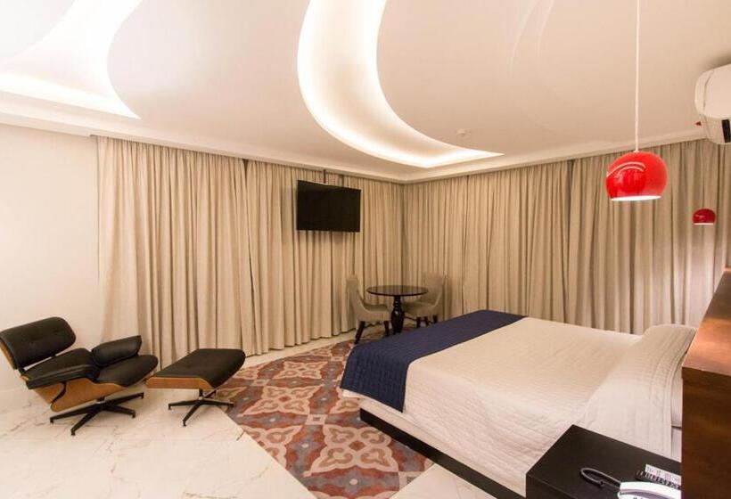 Президентский Люкс, Adria Premium