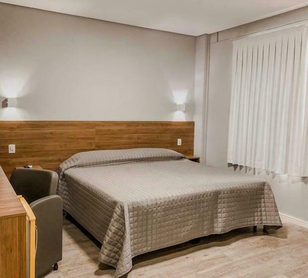 غرفة ديلوكس, Bergozza