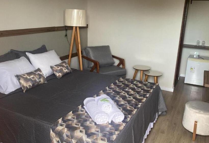 豪华房间, Capital Da Fe