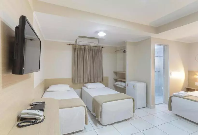 スーペリアの4人部屋, Copacabana Piracicaba