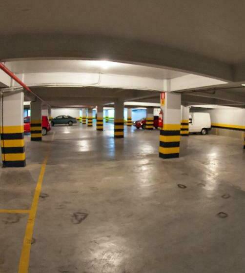 Pokój Superior Trzyosobowy, Cosmos