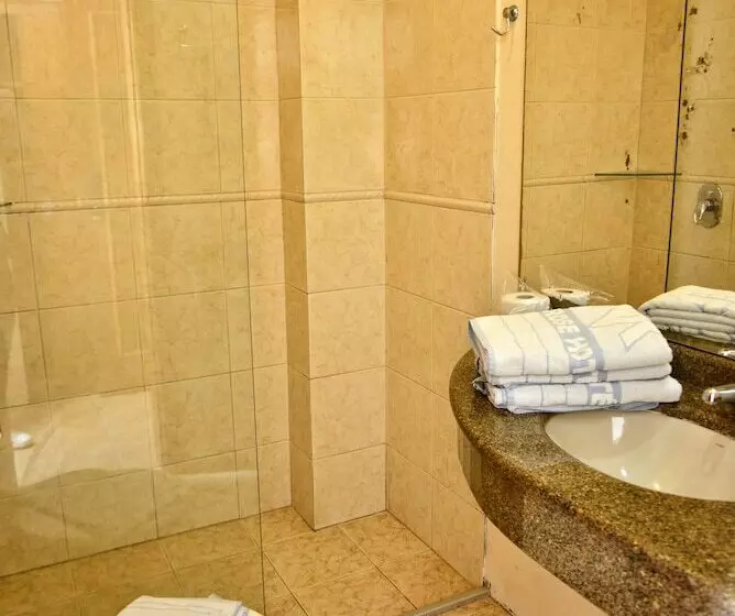 اتاق لوکس چهار تخته, De Rose Praia